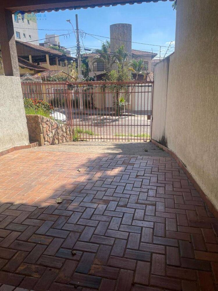 Casa, 4 quartos, 314 m² - Foto 4