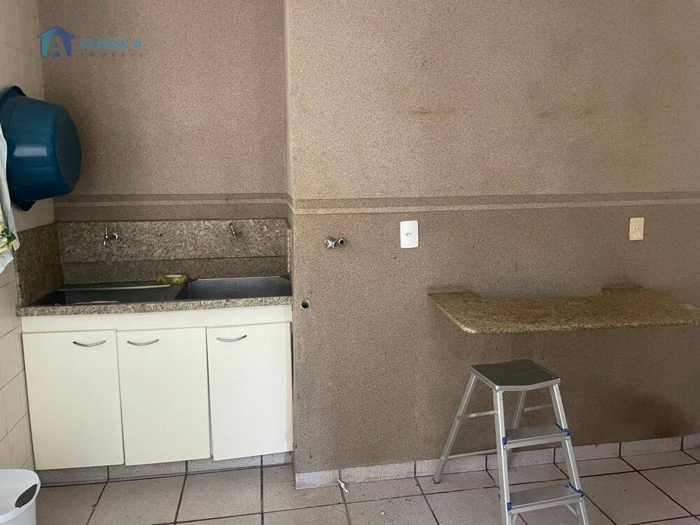 Casa, 4 quartos, 314 m² - Foto 1