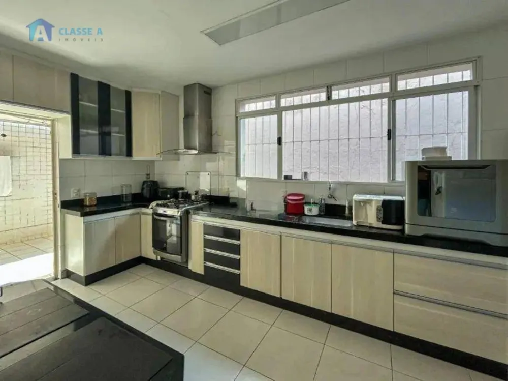 Casa, 4 quartos, 231 m² - Foto 10
