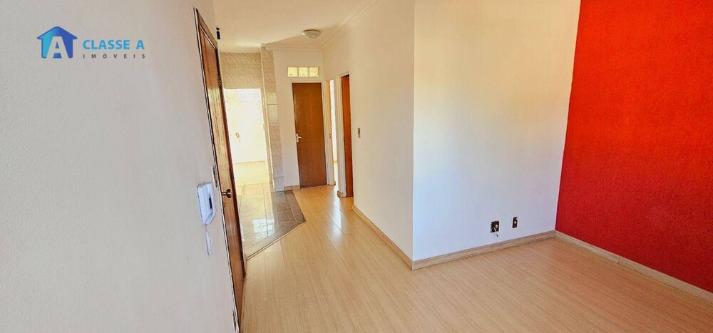 Apartamento à venda com 2 quartos, 44m² - Foto 3