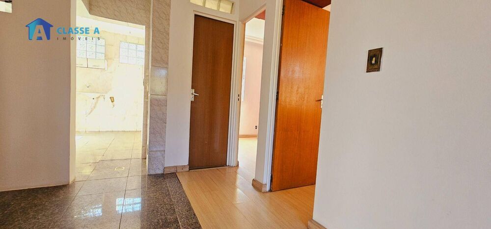 Apartamento à venda com 2 quartos, 44m² - Foto 4