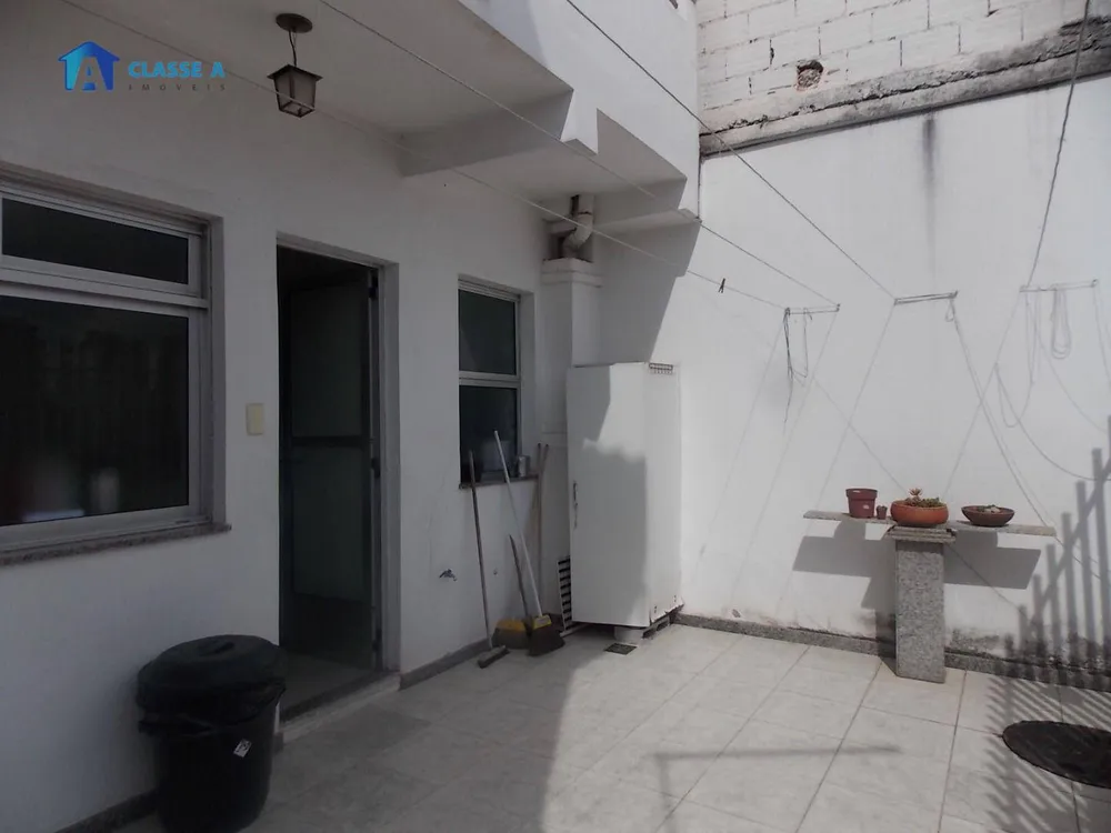 Casa, 3 quartos, 240 m² - Foto 12