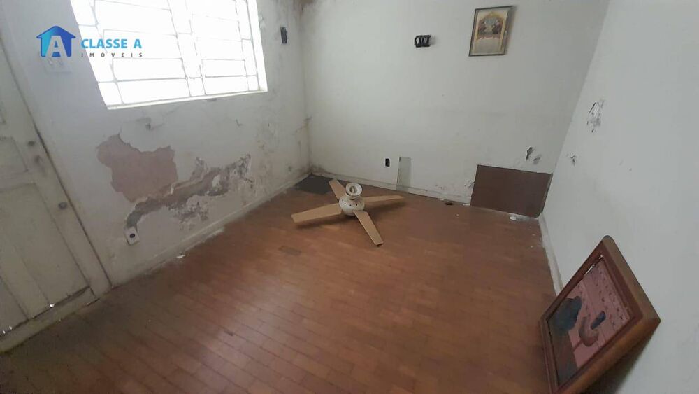 Casa, 3 quartos, 200 m² - Foto 1