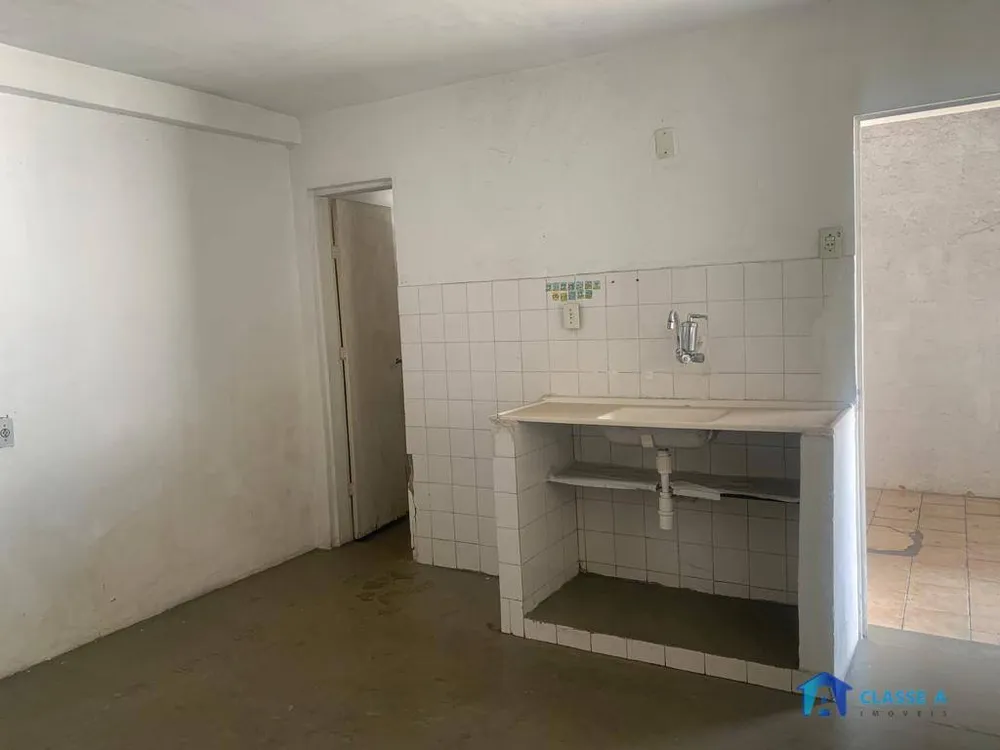 Casa, 5 quartos, 27 m² - Foto 7