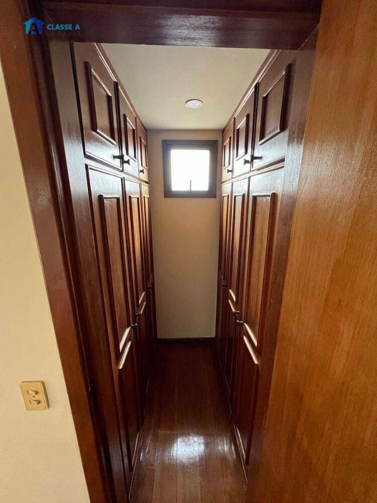 Apartamento, 4 quartos, 250 m² - Foto 1