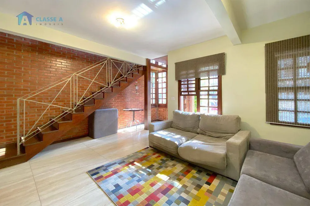 Casa, 4 quartos, 296 m² - Foto 3