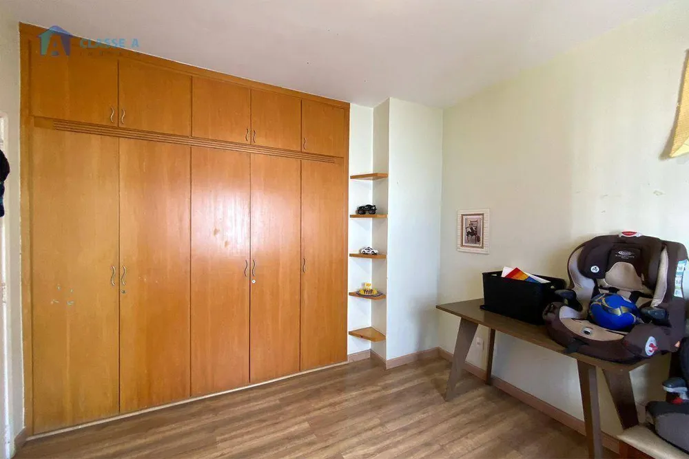 Casa, 4 quartos, 296 m² - Foto 5