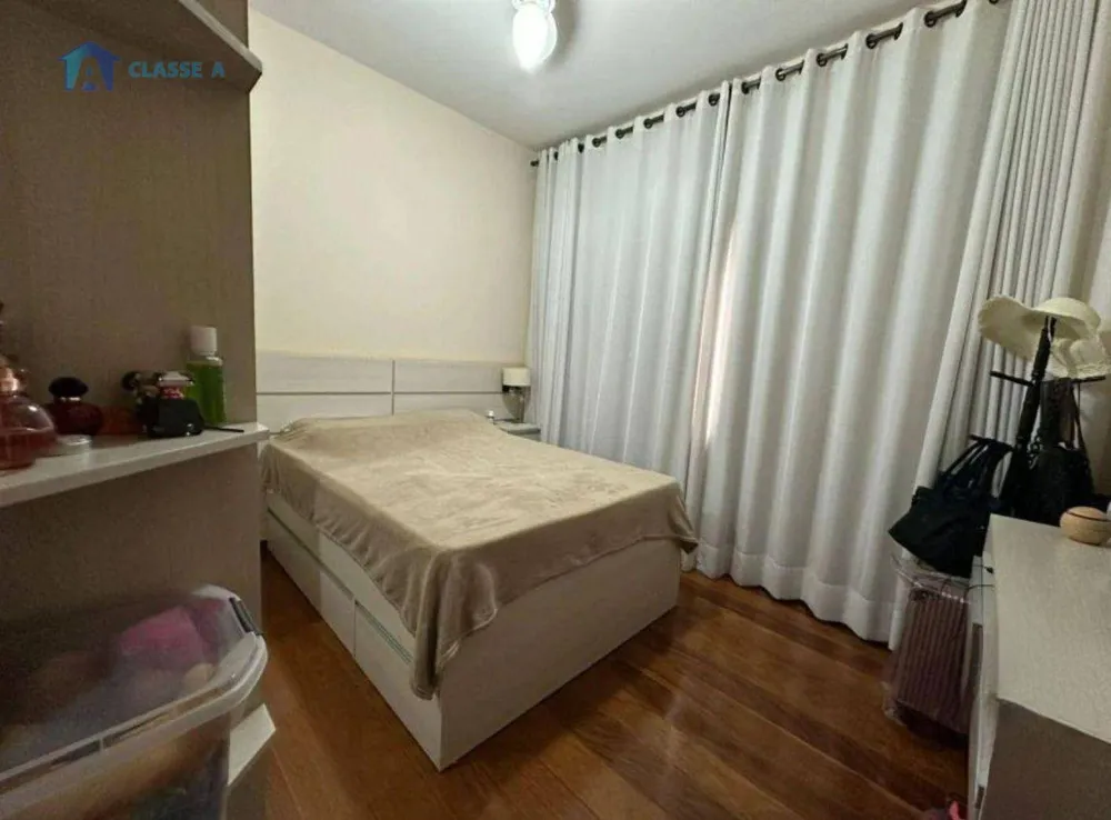 Casa, 3 quartos, 200 m² - Foto 11