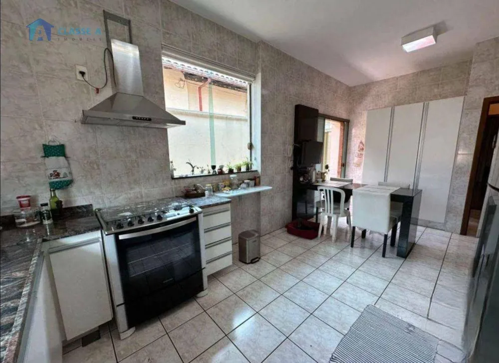 Casa, 3 quartos, 200 m² - Foto 8