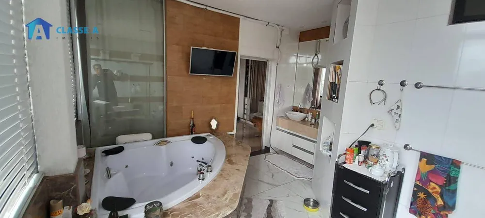 Cobertura, 3 quartos, 254 m² - Foto 4