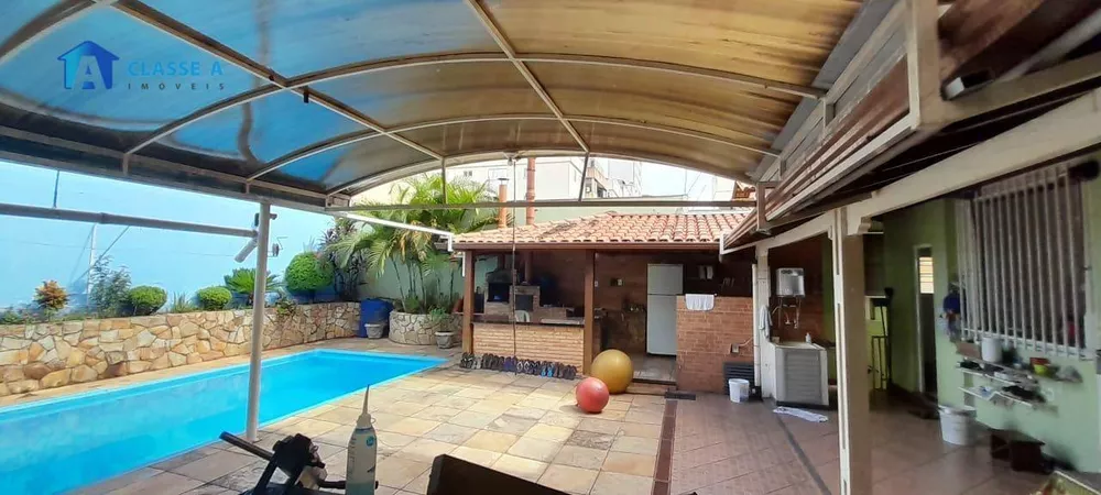 Casa, 4 quartos, 338 m² - Foto 9