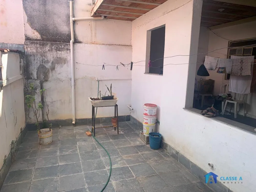 Casa, 6 quartos, 267 m² - Foto 8