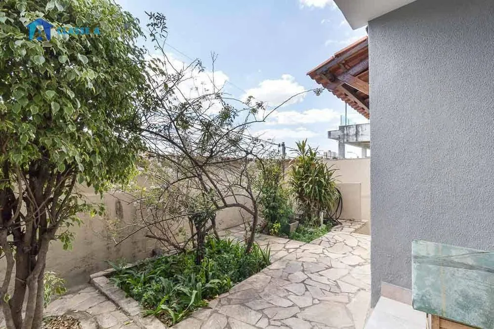 Casa, 4 quartos, 228 m² - Foto 10