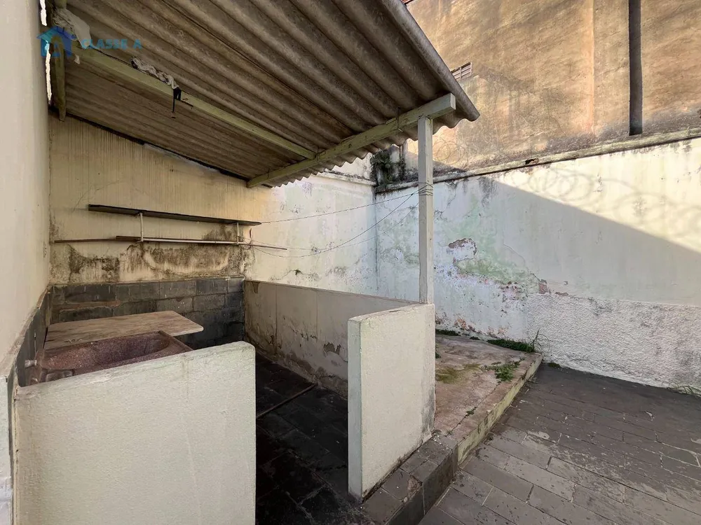 Casa, 4 quartos, 180 m² - Foto 4
