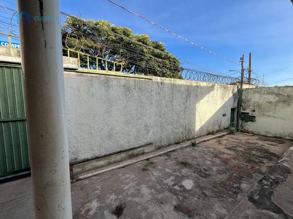 Casa, 4 quartos, 180 m² - Foto 2