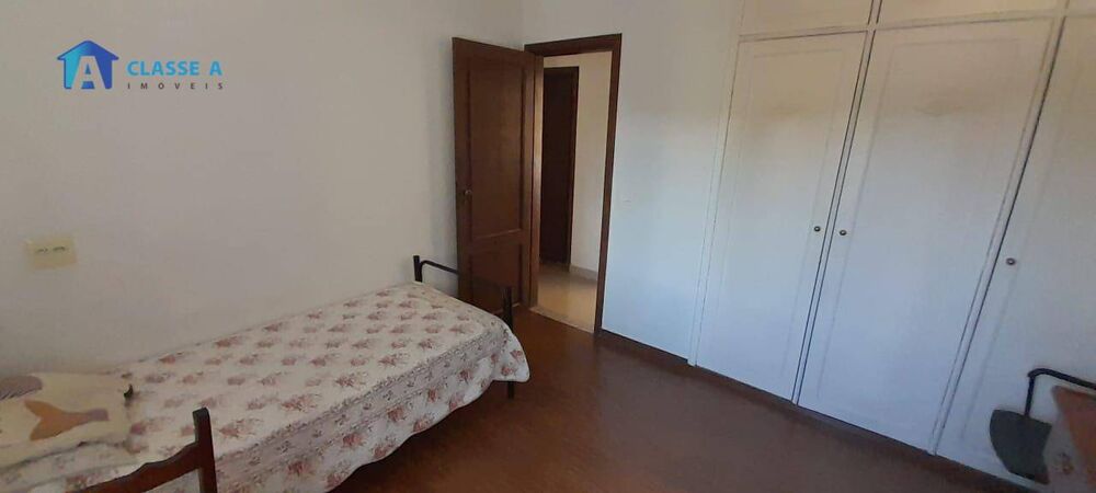 Casa, 3 quartos, 168 m² - Foto 1