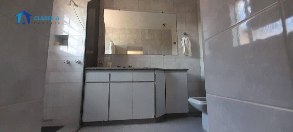 Casa, 3 quartos, 168 m² - Foto 2