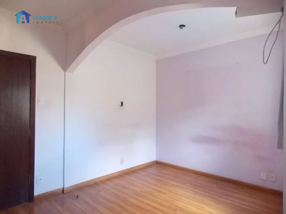 Casa, 3 quartos, 215 m² - Foto 9