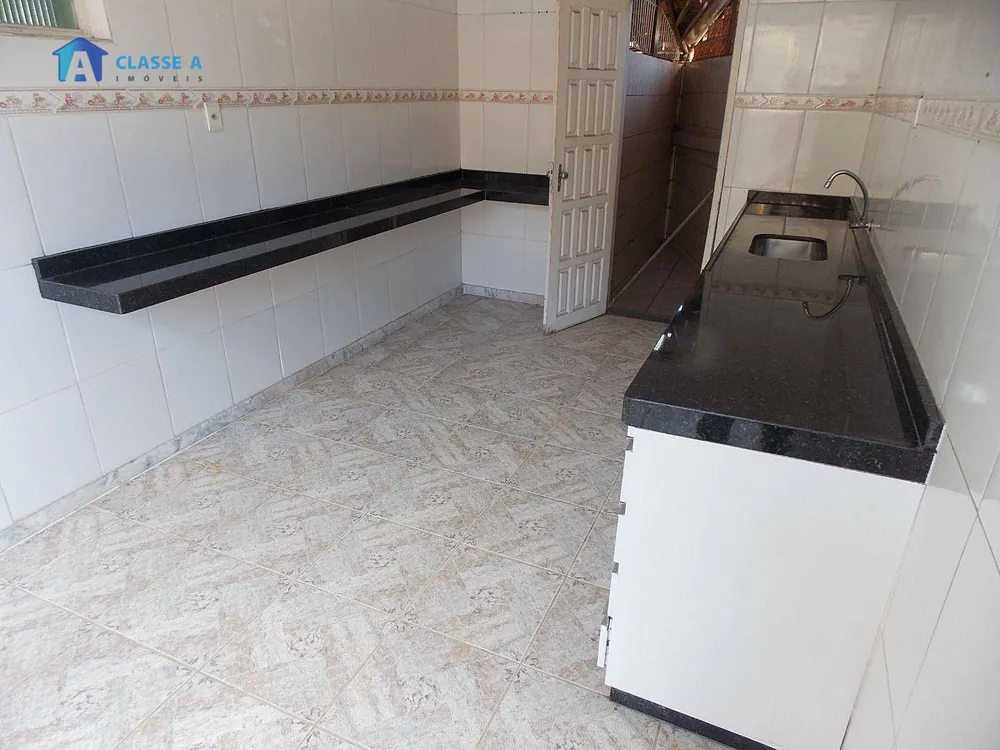 Casa, 3 quartos, 215 m² - Foto 5