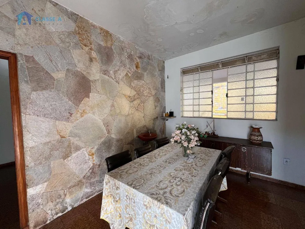 Casa, 3 quartos, 172 m² - Foto 1