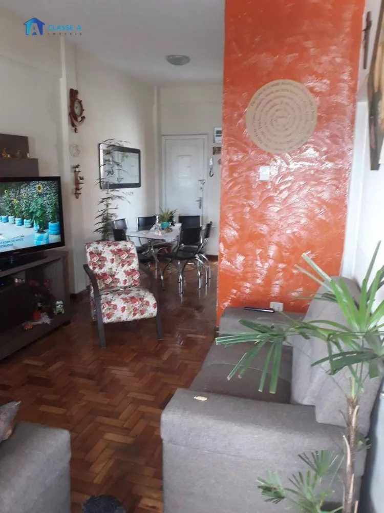 Apartamento à venda com 3 quartos, 100m² - Foto 1