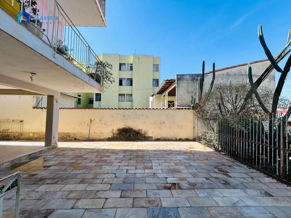 Casa, 4 quartos, 282 m² - Foto 8