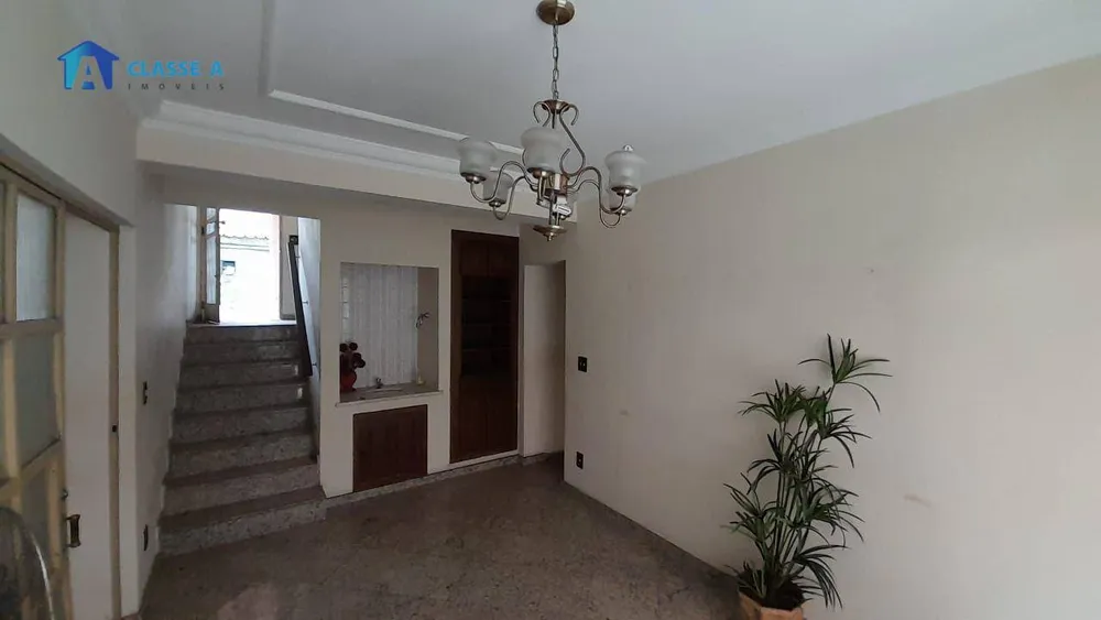 Casa, 3 quartos, 250 m² - Foto 4