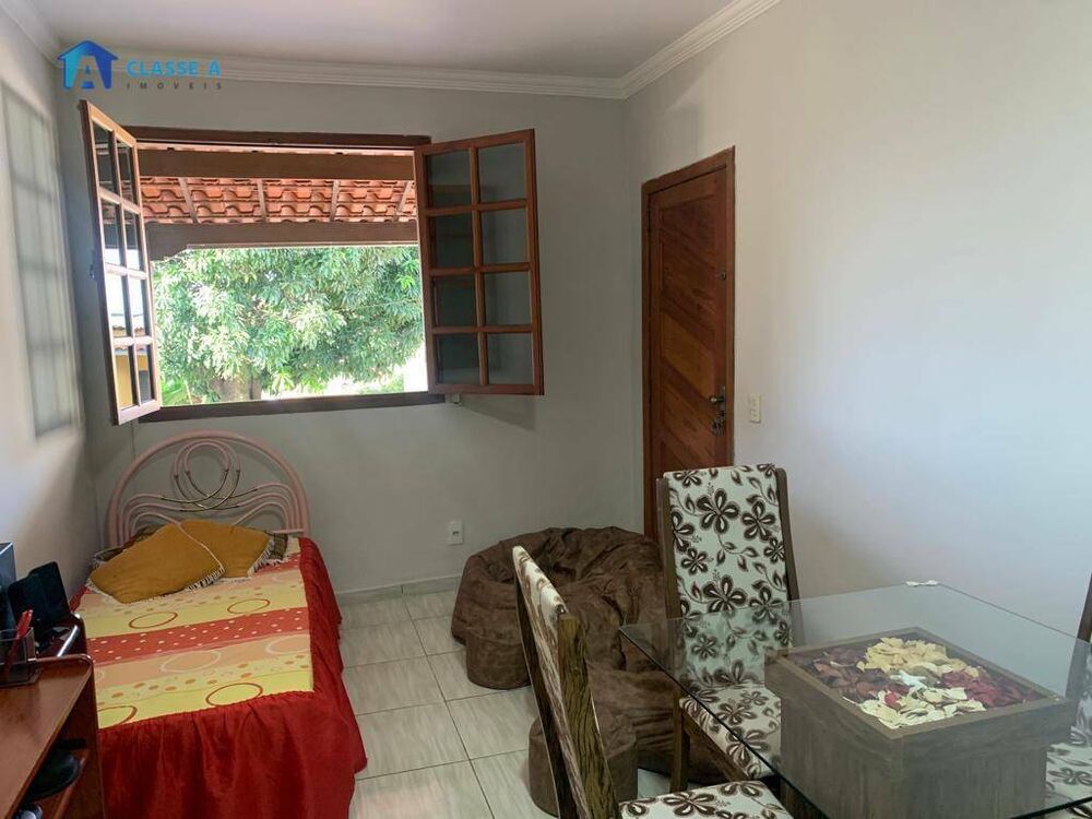 Casa à venda com 2 quartos, 83m² - Foto 3