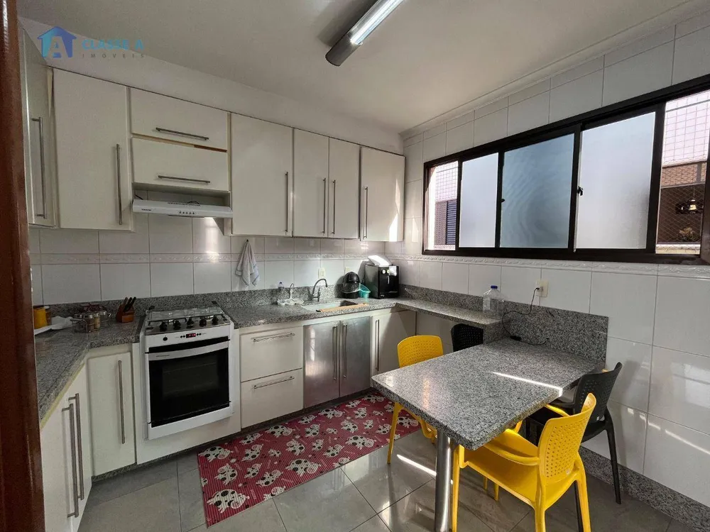 Cobertura, 5 quartos, 242 m² - Foto 3