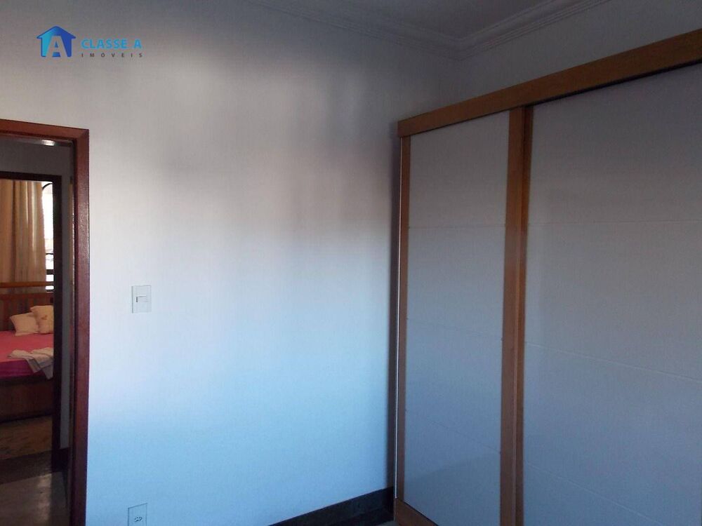 Casa, 3 quartos, 261 m² - Foto 7