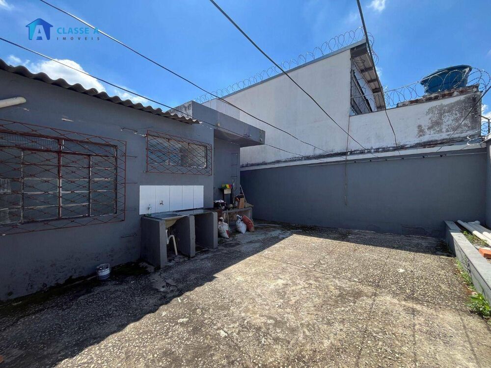 Casa, 5 quartos, 300 m² - Foto 19