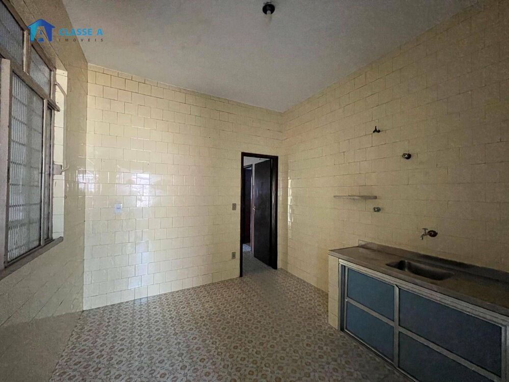 Casa, 5 quartos, 300 m² - Foto 12