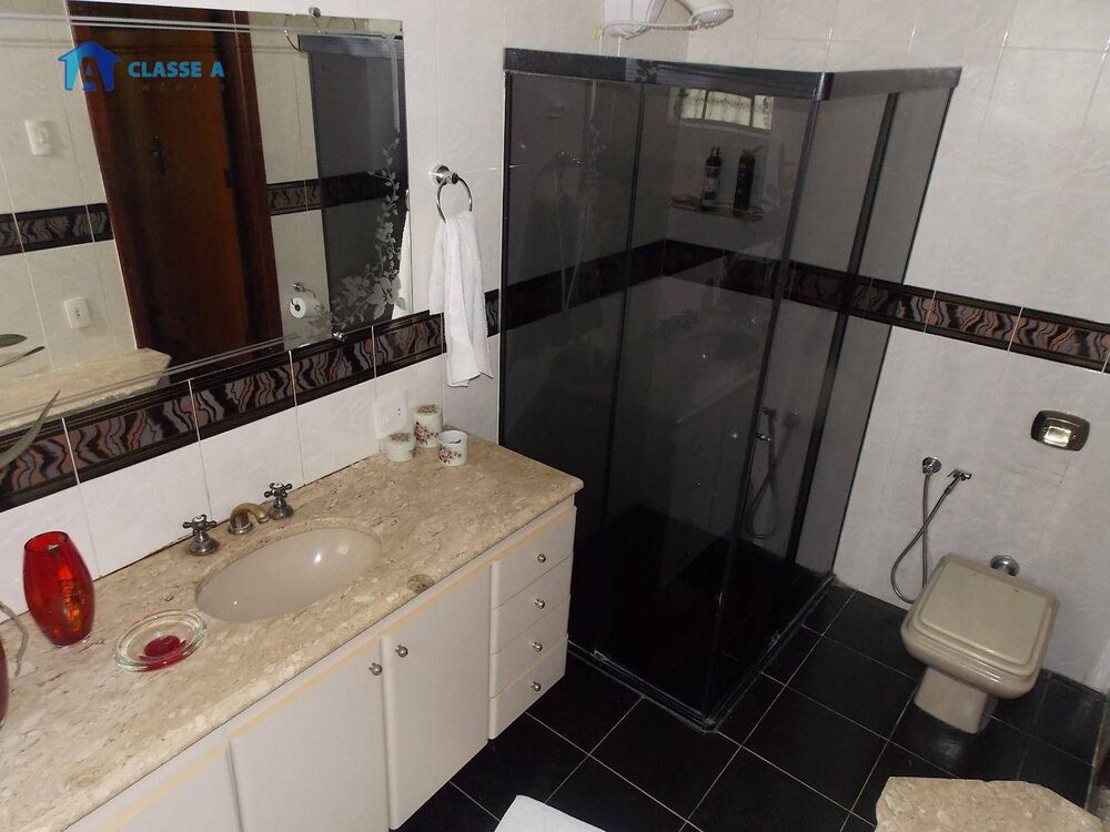Casa, 4 quartos, 300 m² - Foto 8