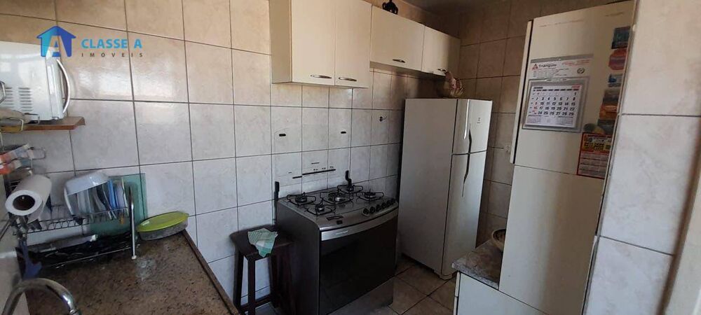 Apartamento à venda com 3 quartos, 80m² - Foto 11