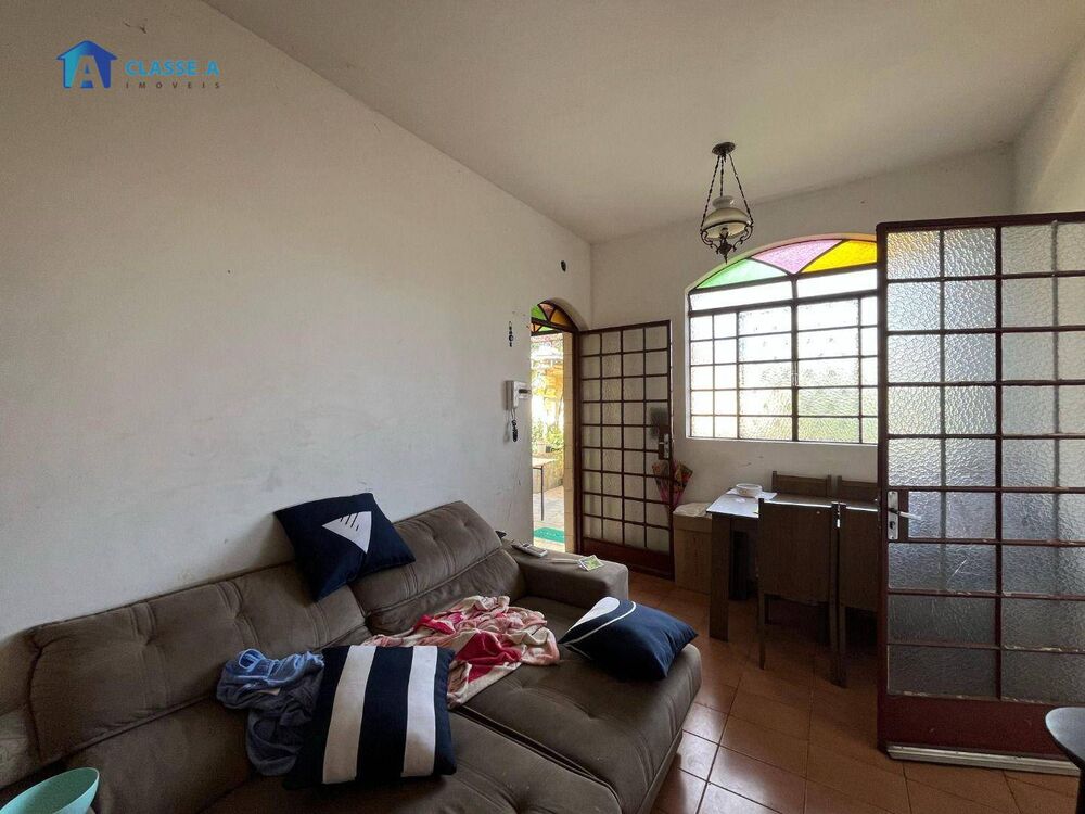 Casa, 5 quartos, 312 m² - Foto 2