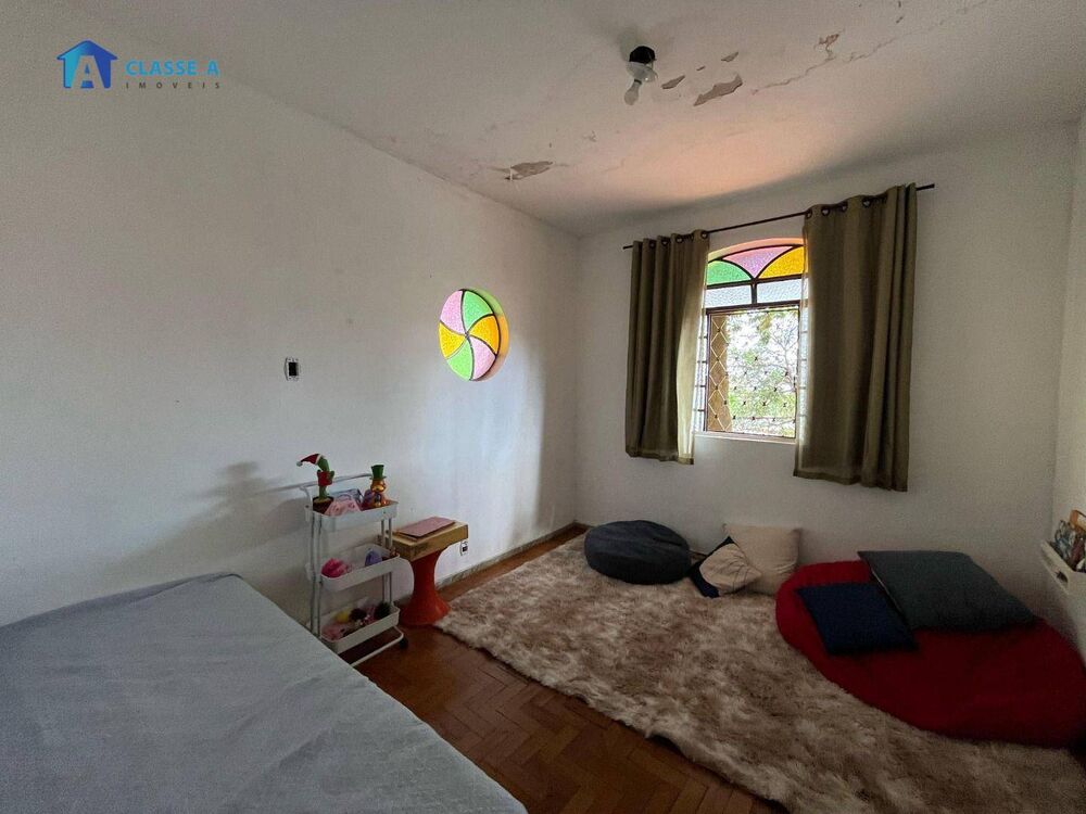 Casa, 5 quartos, 312 m² - Foto 3