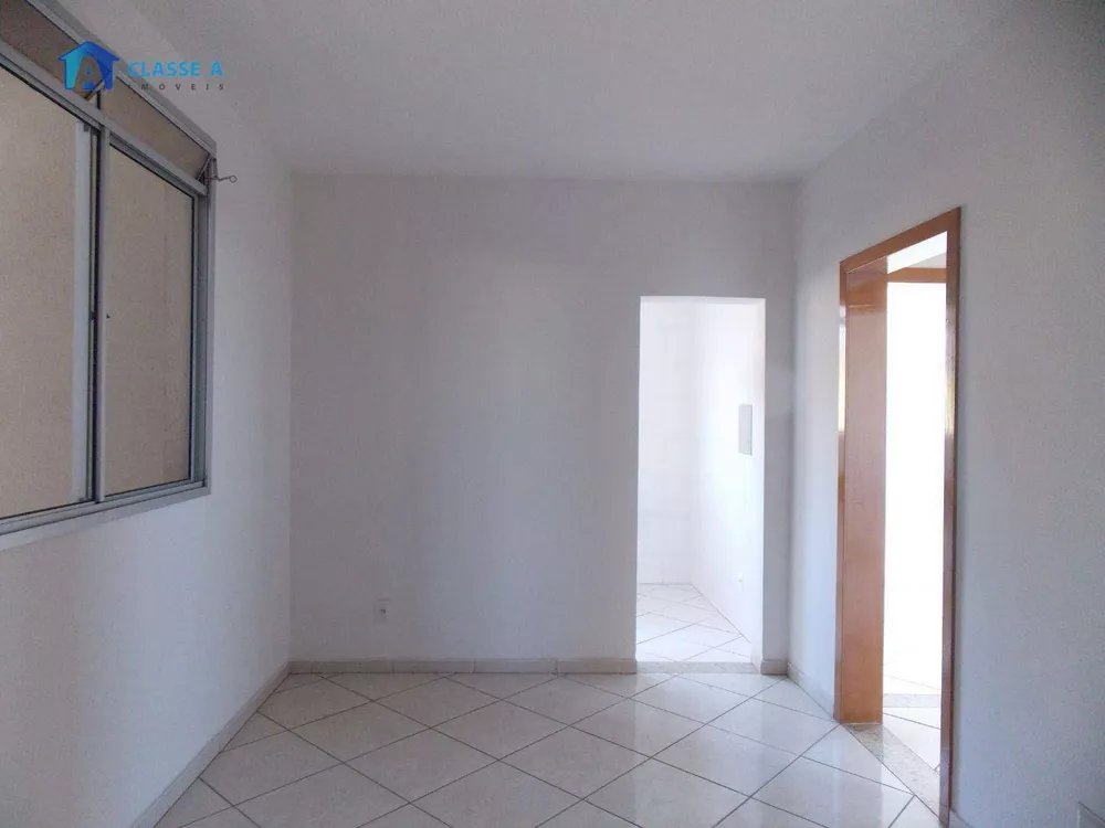 Apartamento à venda com 2 quartos, 51m² - Foto 2