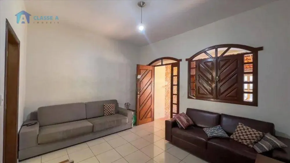 Casa, 3 quartos, 190 m² - Foto 1