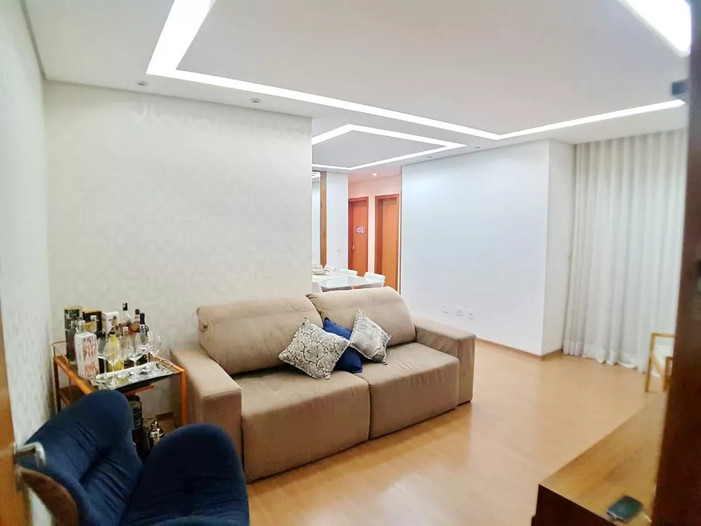 Apartamento à venda com 3 quartos, 107m² - Foto 3