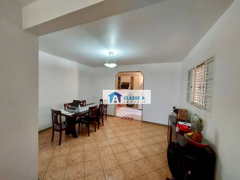 Casa, 4 quartos, 220 m² - Foto 9