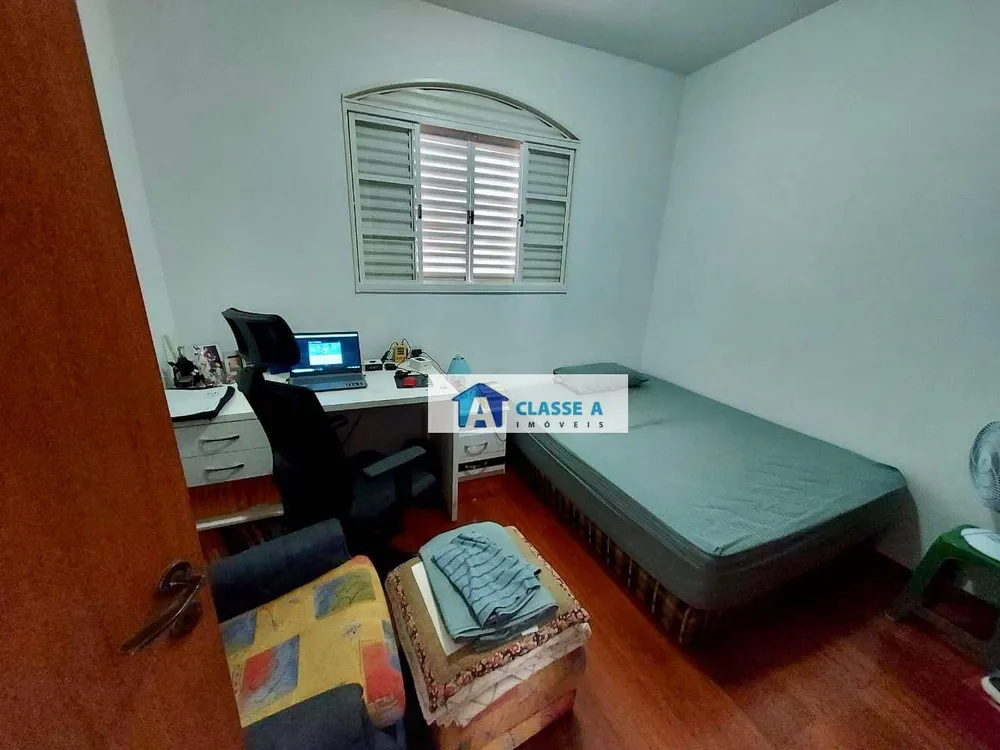 Casa, 4 quartos, 220 m² - Foto 11
