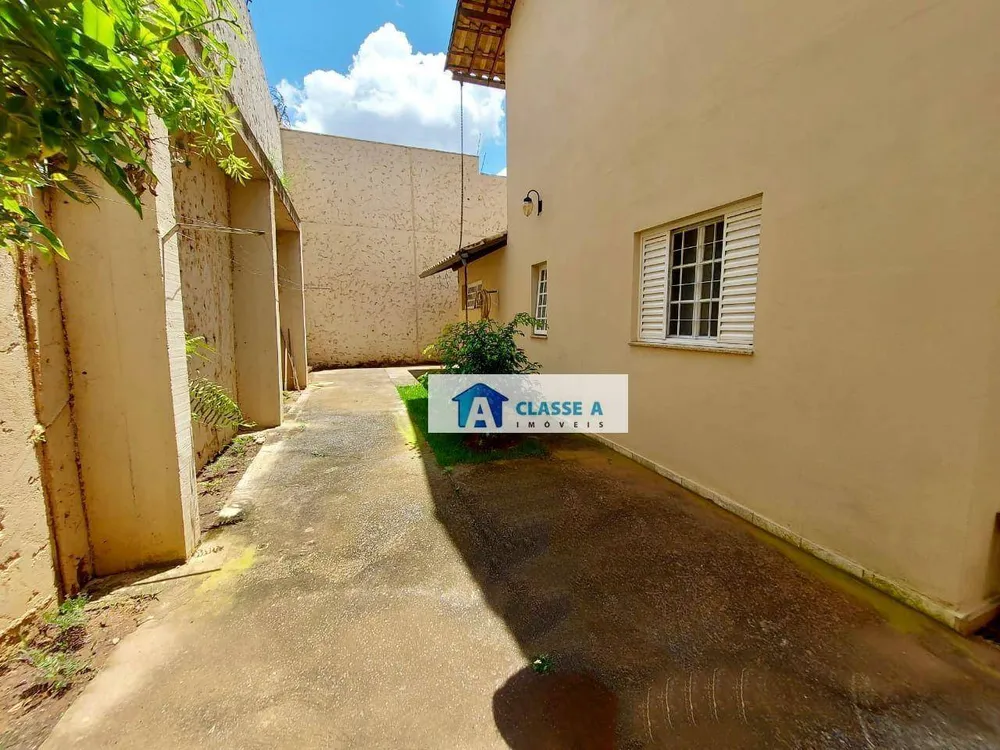 Casa, 4 quartos, 220 m² - Foto 12