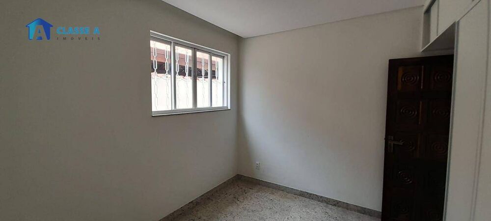 Casa à venda com 4 quartos, 460m² - Foto 4