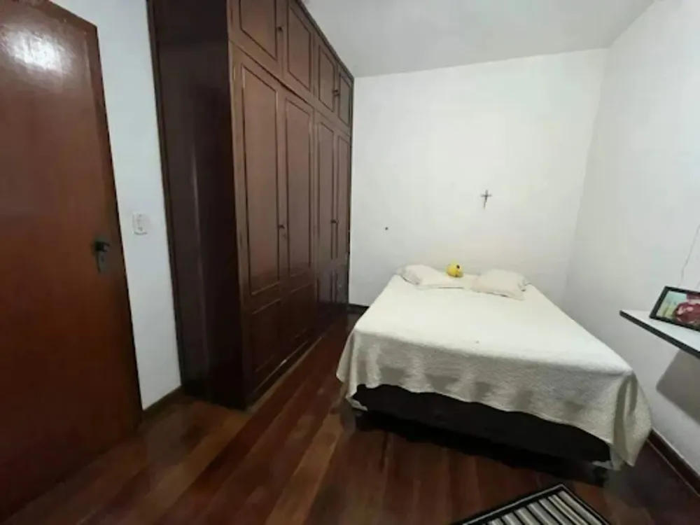 Casa, 4 quartos, 340 m² - Foto 1
