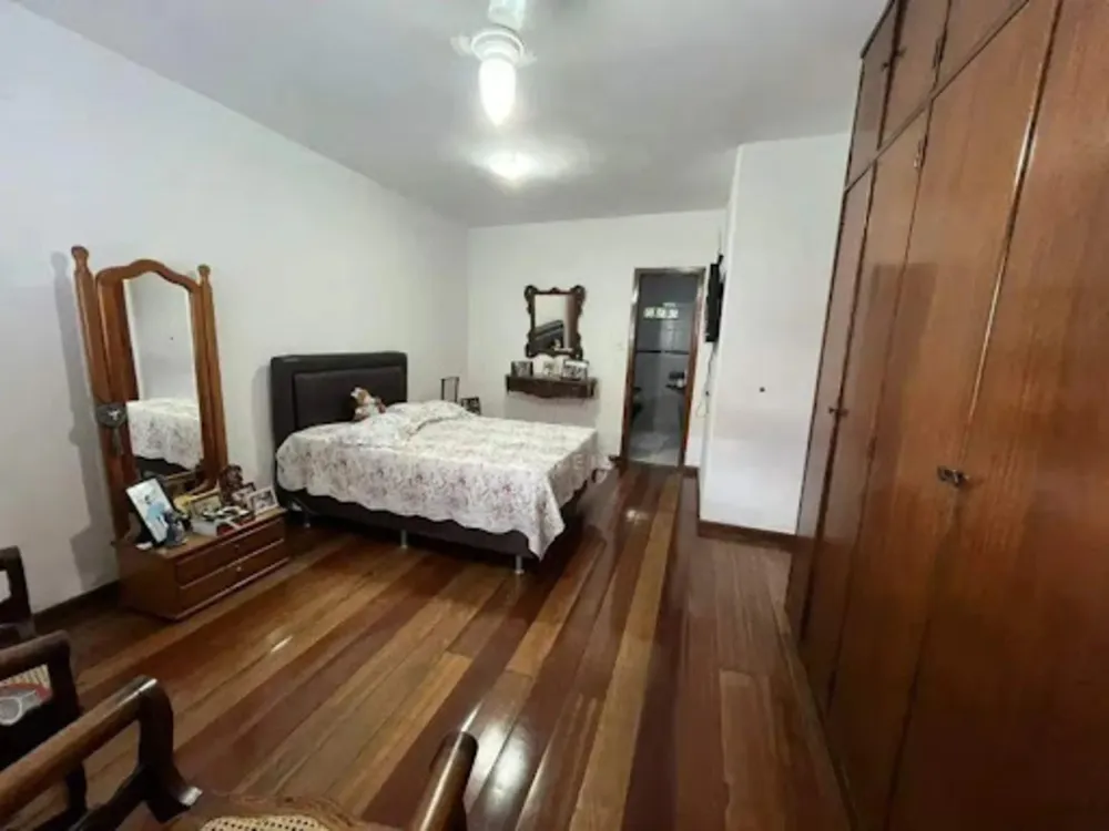 Casa, 4 quartos, 340 m² - Foto 2