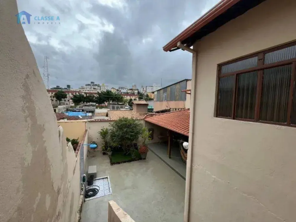 Casa, 3 quartos, 300 m² - Foto 3