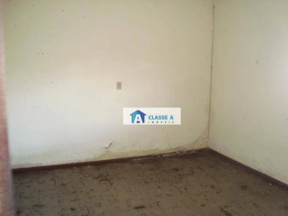 Casa, 4 quartos, 360 m² - Foto 1