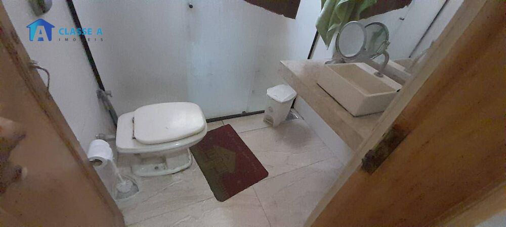 Casa à venda com 4 quartos, 200m² - Foto 11