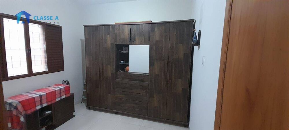 Casa à venda com 4 quartos, 200m² - Foto 28