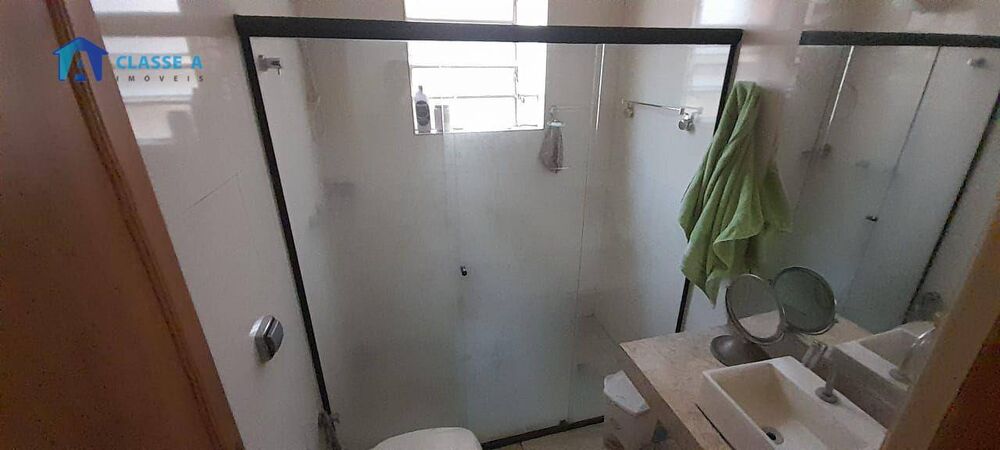 Casa à venda com 4 quartos, 200m² - Foto 20